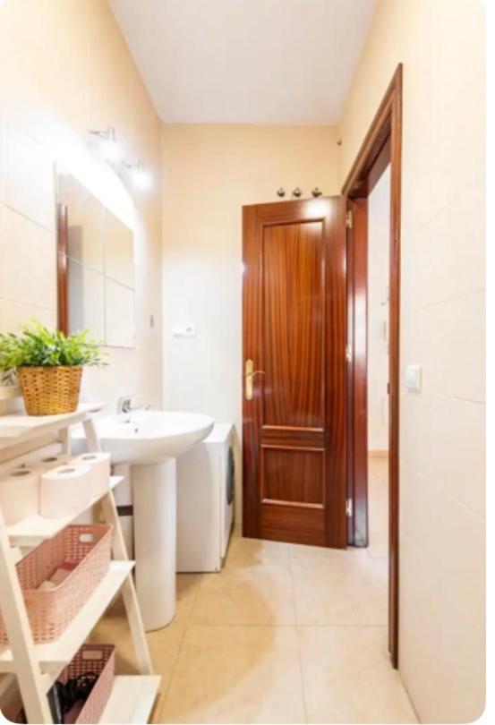 Apartamento En Primera Linea De Playa El Palo Малага Екстер'єр фото